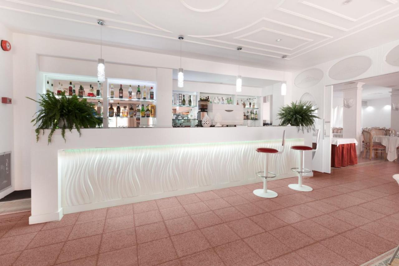 Hotel Sant'Agata SantʼAgata sui Due Golfi Zewnętrze zdjęcie
