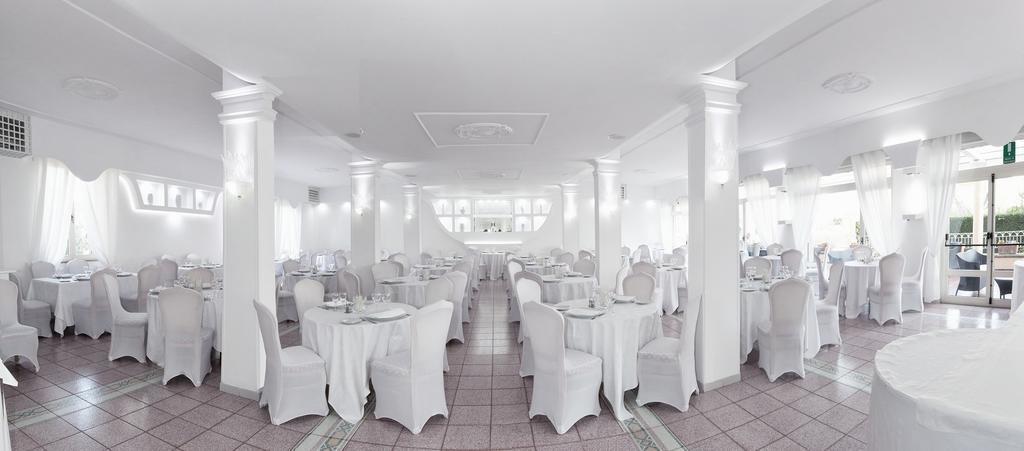 Hotel Sant'Agata SantʼAgata sui Due Golfi Zewnętrze zdjęcie